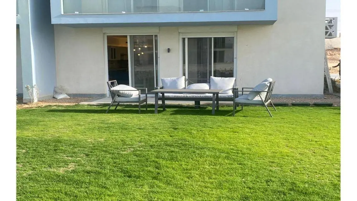 Luxury Apartment of 250 sqm - Ideal Suburb