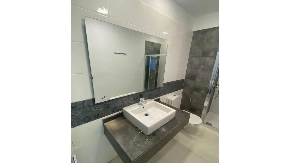 Luxury Apartment of 250 sqm - Ideal Suburb