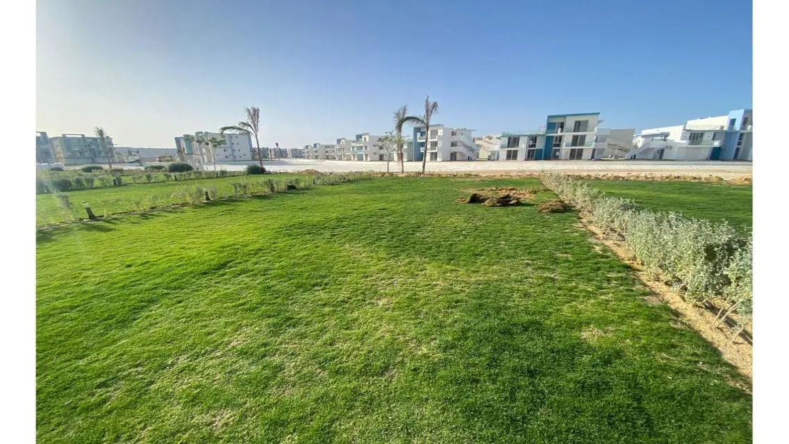 Luxury Apartment of 250 sqm - Ideal Suburb