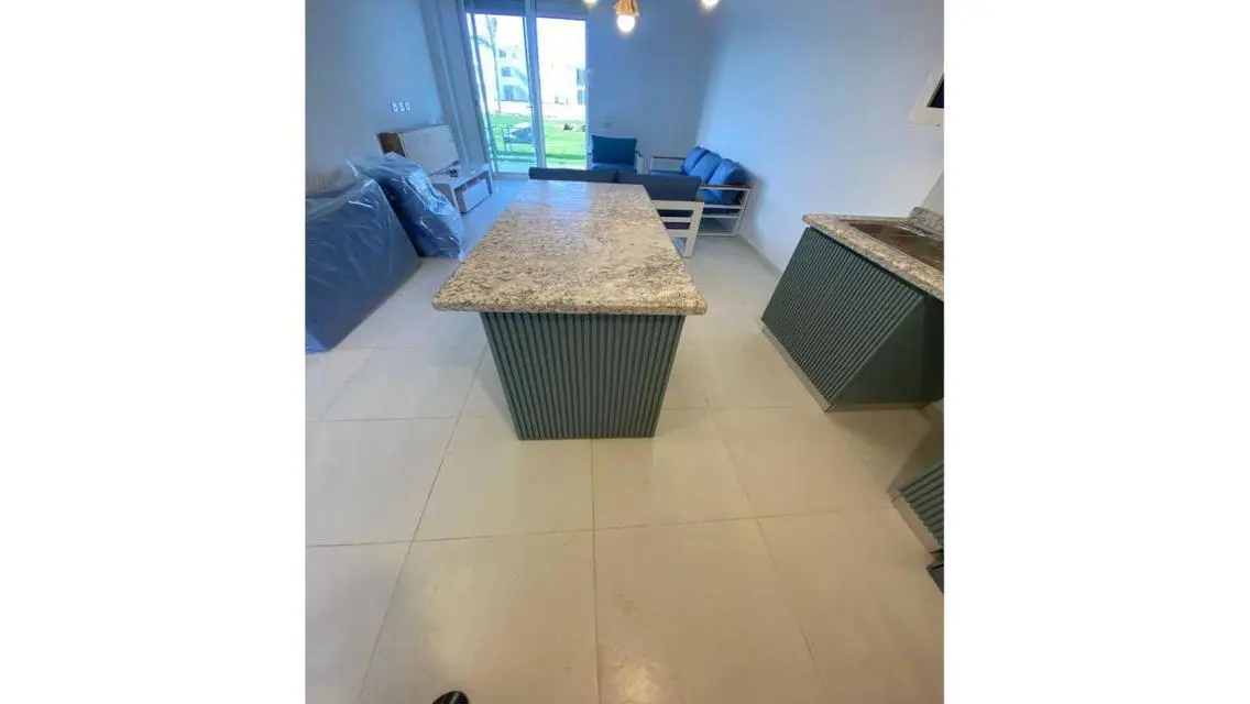 Luxury Apartment of 250 sqm - Ideal Suburb