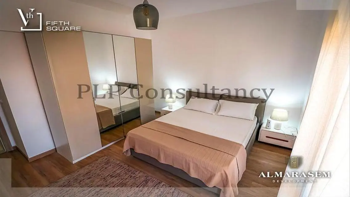 Luxury Apartment for Sale at Fifth Square