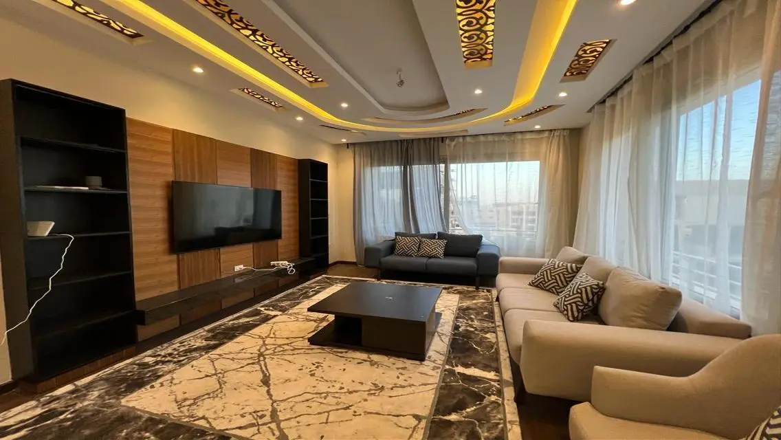 Luxury Apartment in Midtown Point