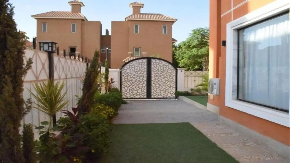 Luxurious 185 sqm Apartment for Rent in Cairo