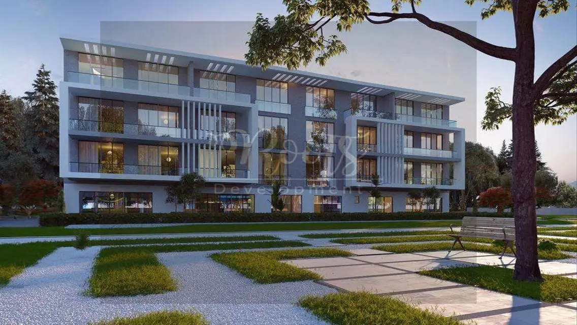 Luxurious Apartment with Spacious Layout for Sale in the City Center