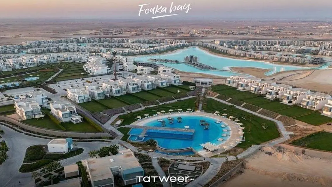 Luxury Apartment with Lake View - 312 sqm