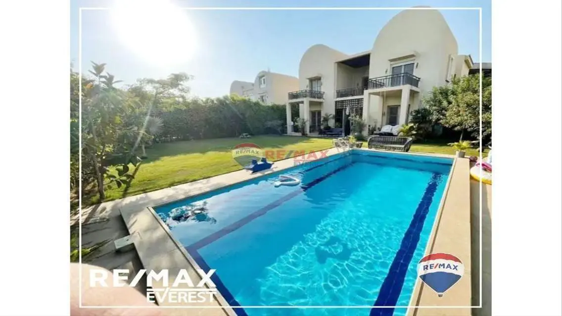 Luxury Villa for Sale at 140,000 EGP