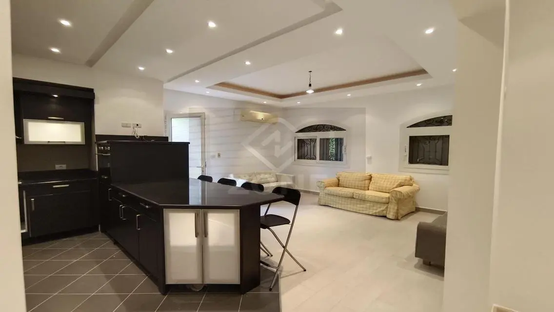 Luxury Villa for Sale with 300 m² Space