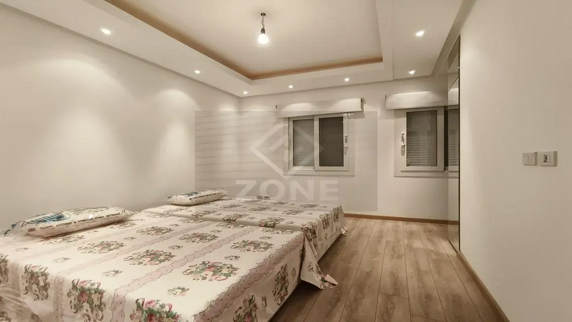 Luxury Villa for Sale with 300 m² Space