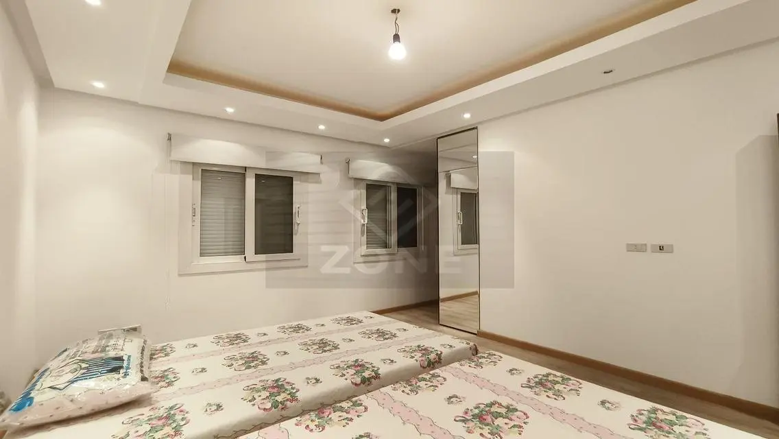 Luxury Villa for Sale with 300 m² Space