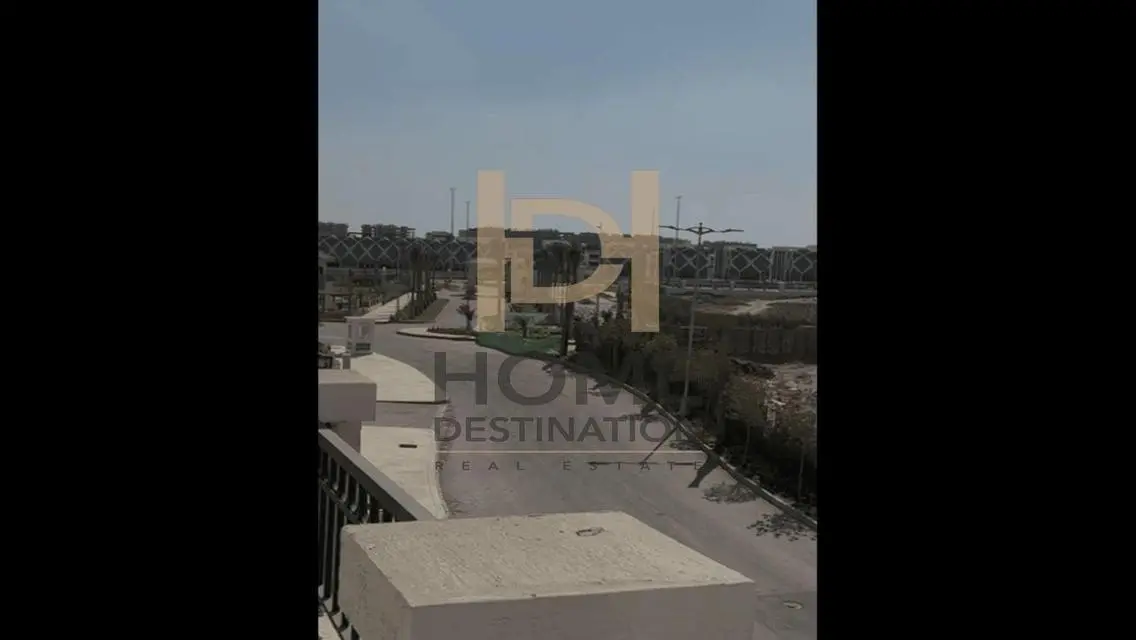 شقة فاخرة للبيع في قلب المدينة