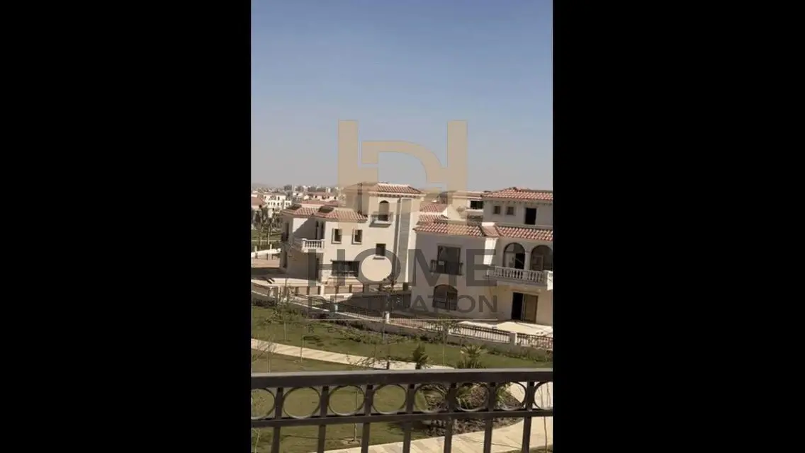 شقة فاخرة للبيع في قلب المدينة