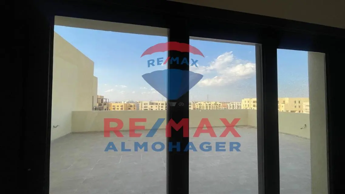 Luxurious Apartment with Complete Services in a Prime Area