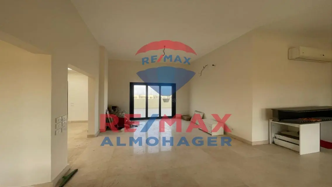 Luxurious Apartment with Complete Services in a Prime Area