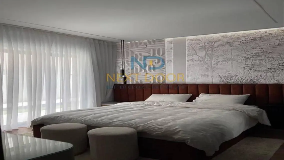 Luxury Apartment with Stunning View of 200 Meters