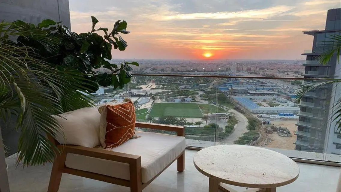 Luxurious Spacious Apartment with Stunning View