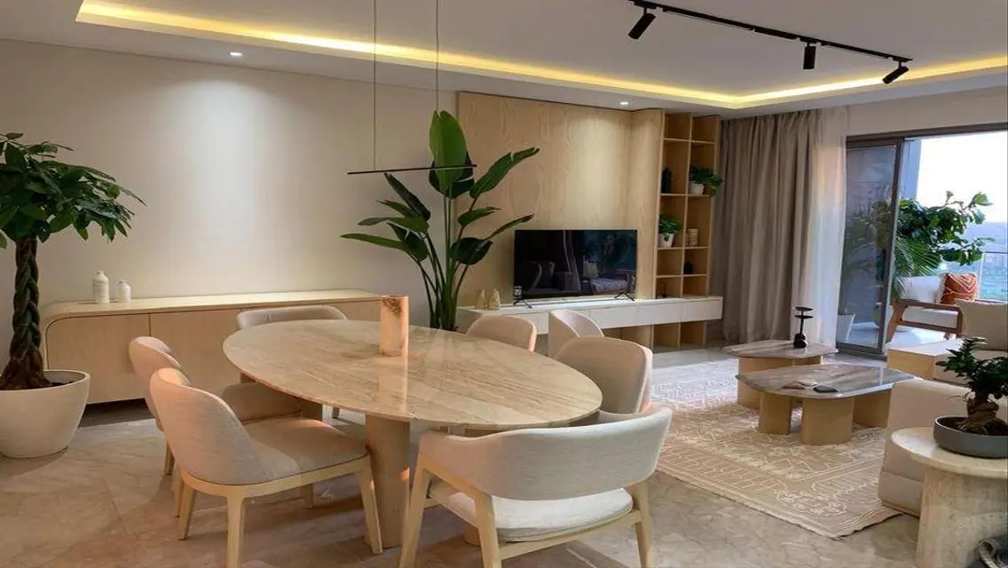 Luxurious Spacious Apartment with Stunning View