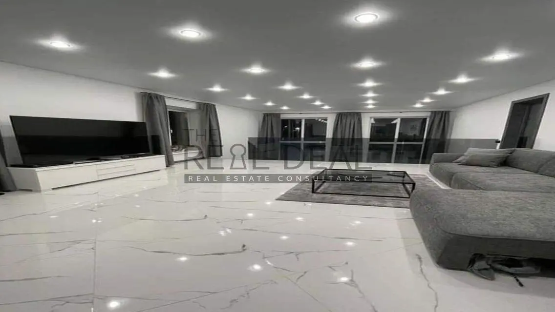 Luxury Villa for Sale with 350 sqm and Amazing Amenities