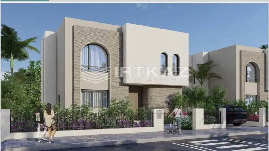 Luxury Lakefront Villa at an Attractive Price