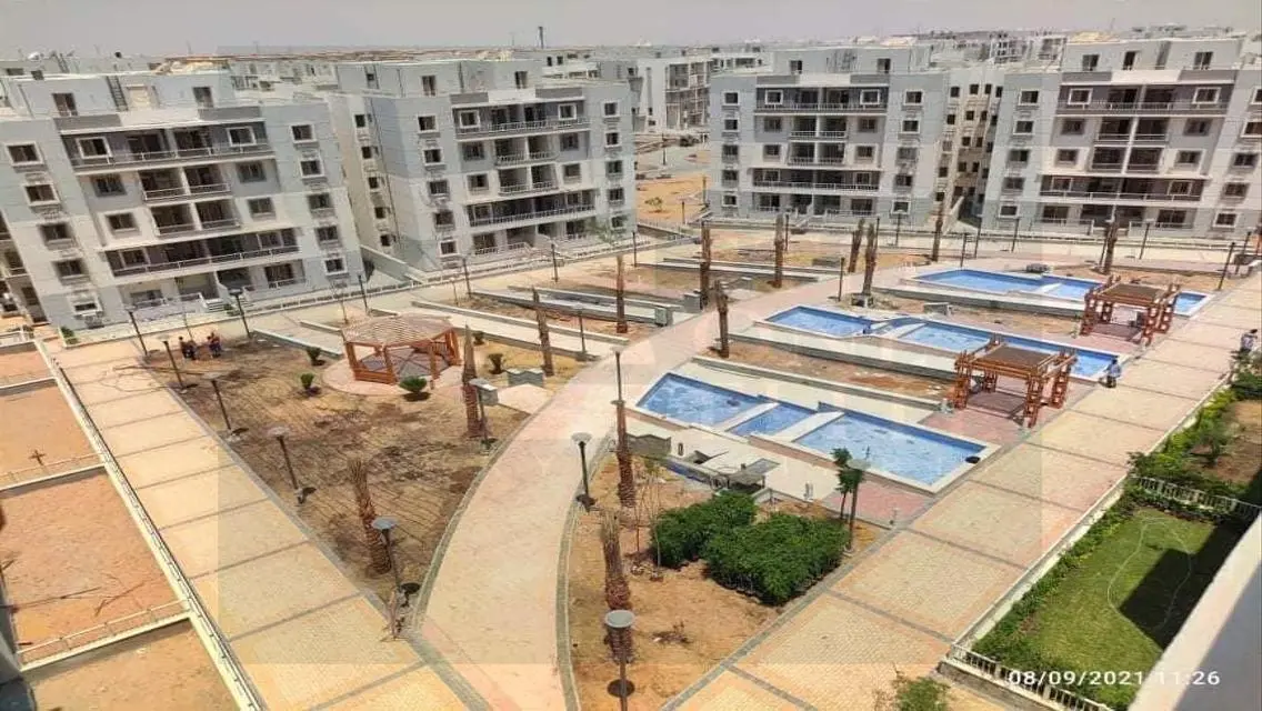 Luxury Apartment in Giza - 3 Bedrooms and 5 Bathrooms