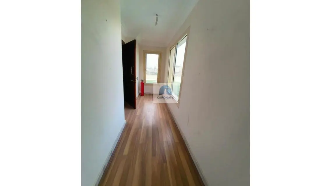 Exceptional Property with Convenient Meeting Room