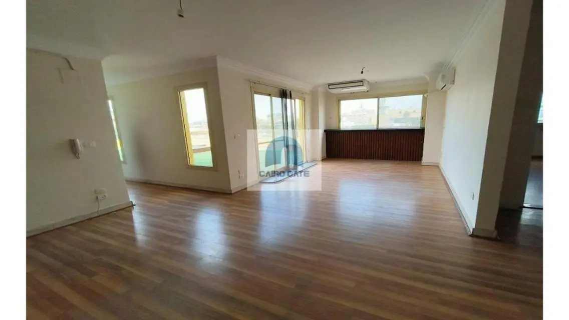 Exceptional Property with Convenient Meeting Room