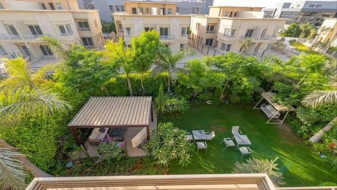 Luxury Mansion for Sale with Private Pool and Garden
