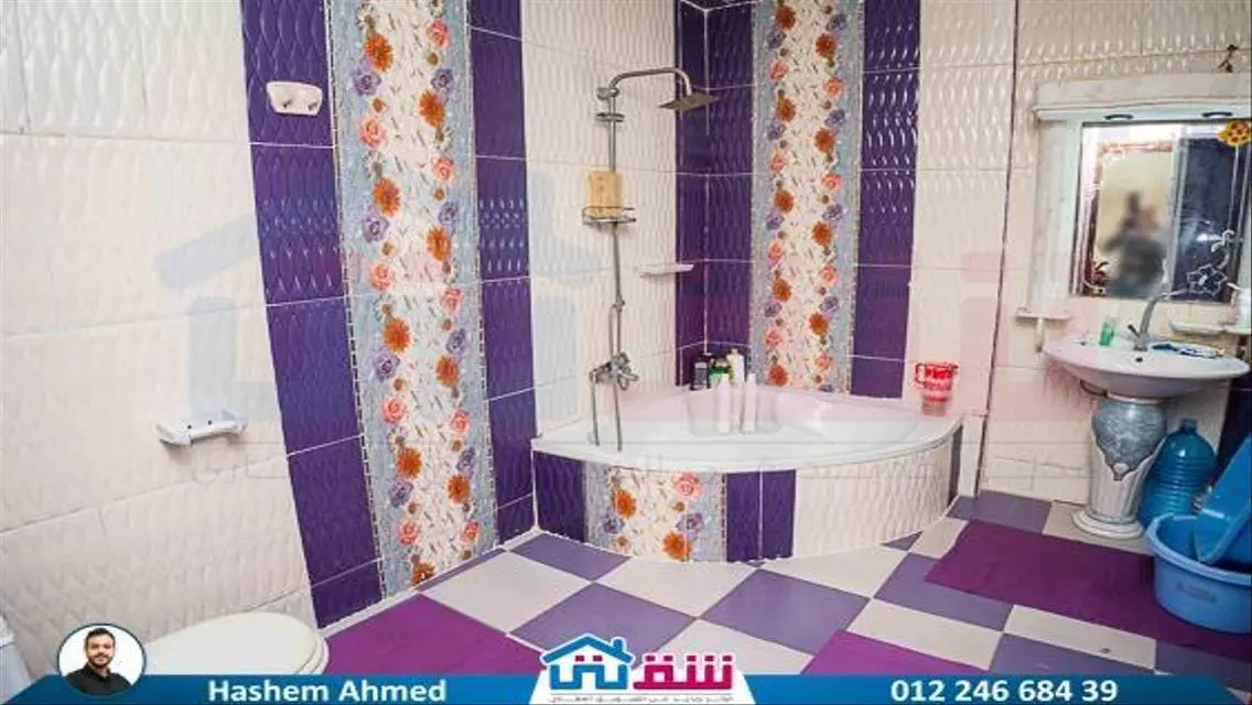Luxurious Apartment with Balcony for the Ultimate Living Experience