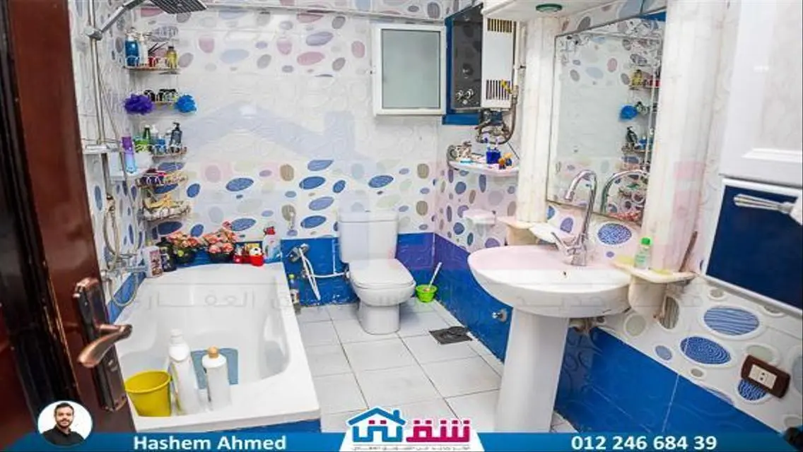 Luxurious Apartment with Balcony for the Ultimate Living Experience