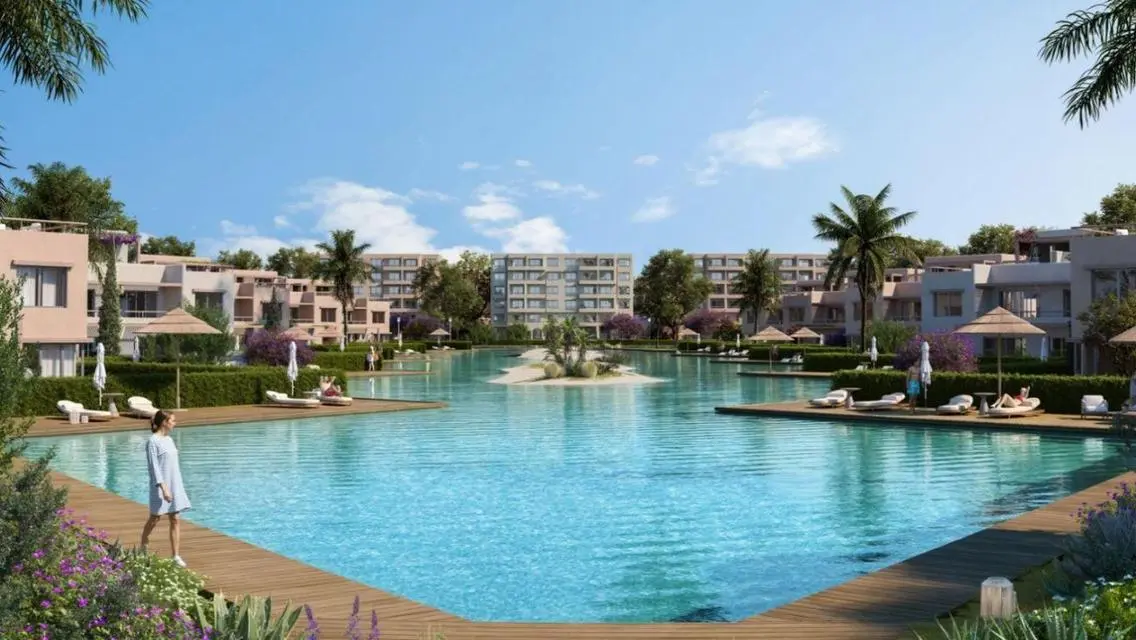 Luxurious Villa with Private Garden and Pool for Sale