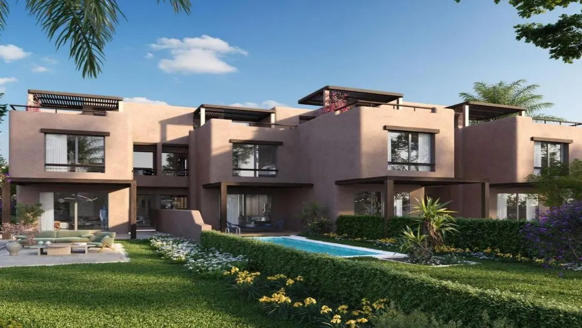 Luxurious Villa with Private Garden and Pool for Sale