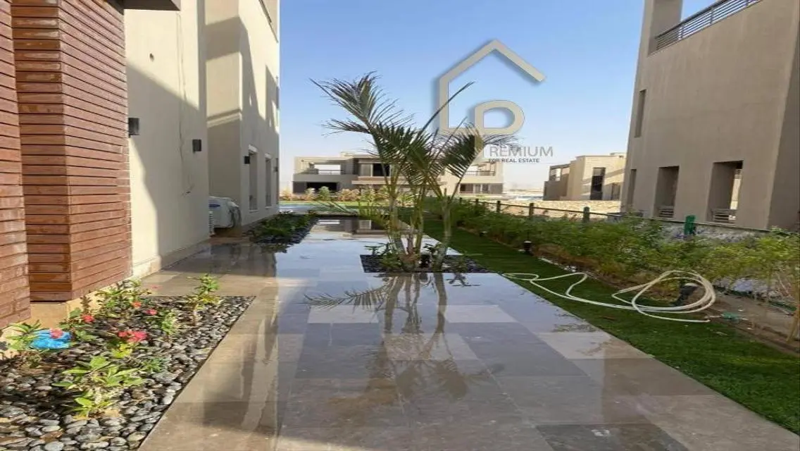 Twin House for sale at New Giza Gold Cliff