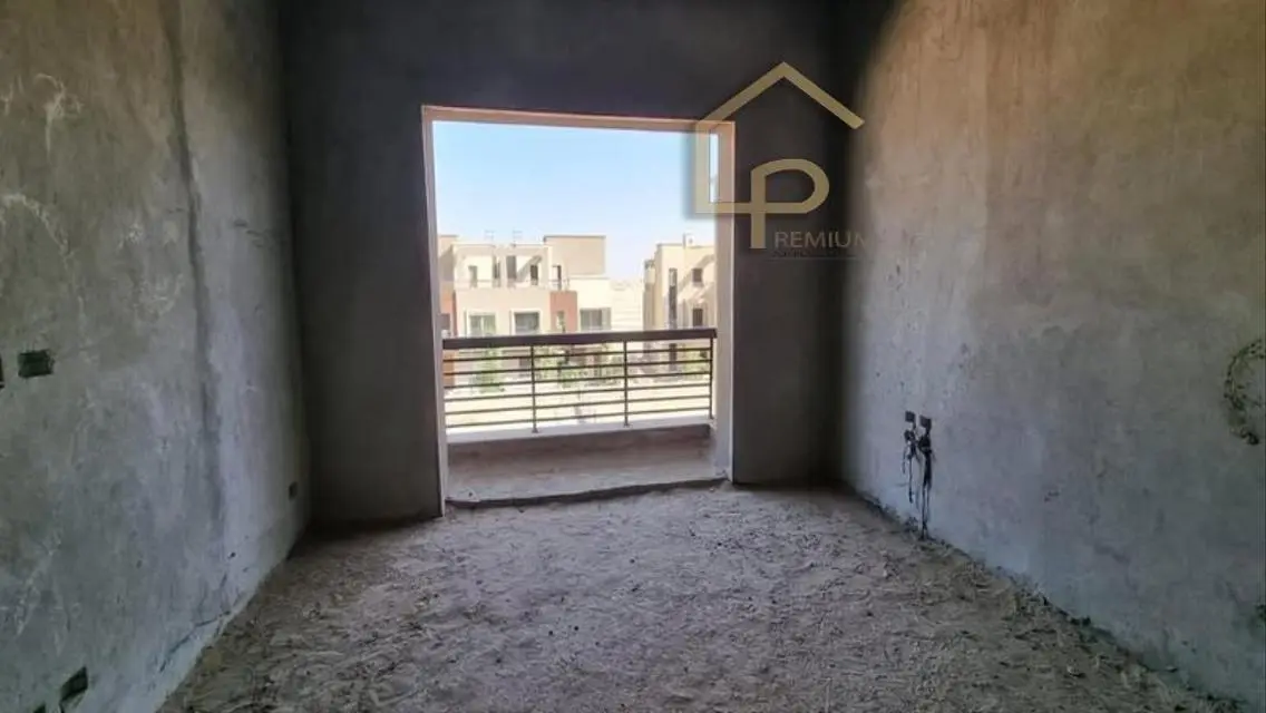 Twin House for sale at New Giza Gold Cliff