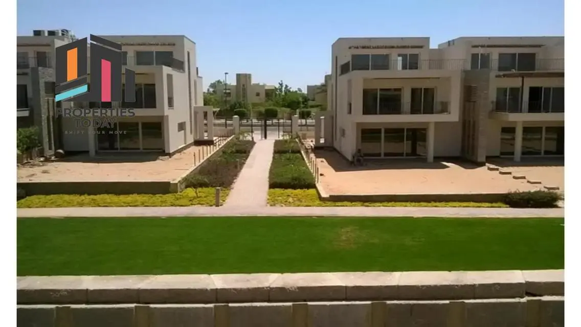 Unmatched Luxury in a Spacious Apartment