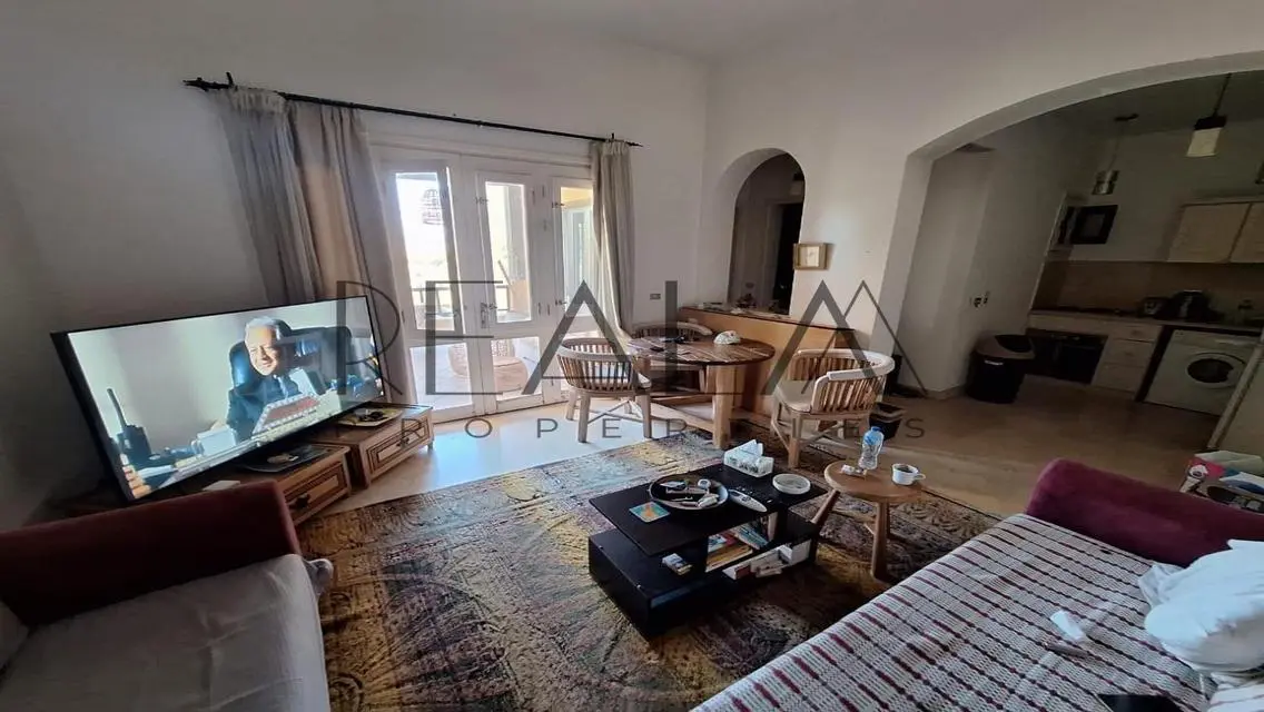 Luxury Property with Stunning Views and Private Garden