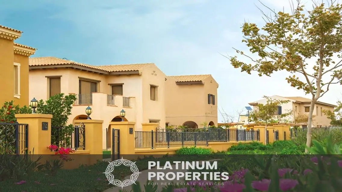 Luxurious Villa with Garden and Pool