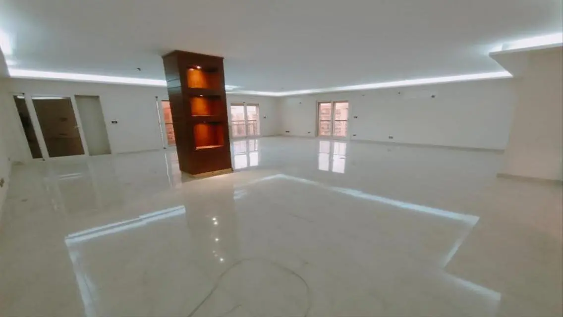شقة فاخرة 300 متر للبيع - 15,500,000 جنيه