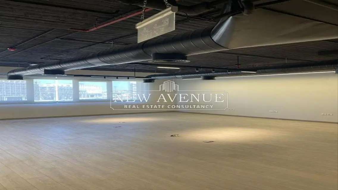 Stunning Apartment with 1250 Meter Space and Premium Amenities