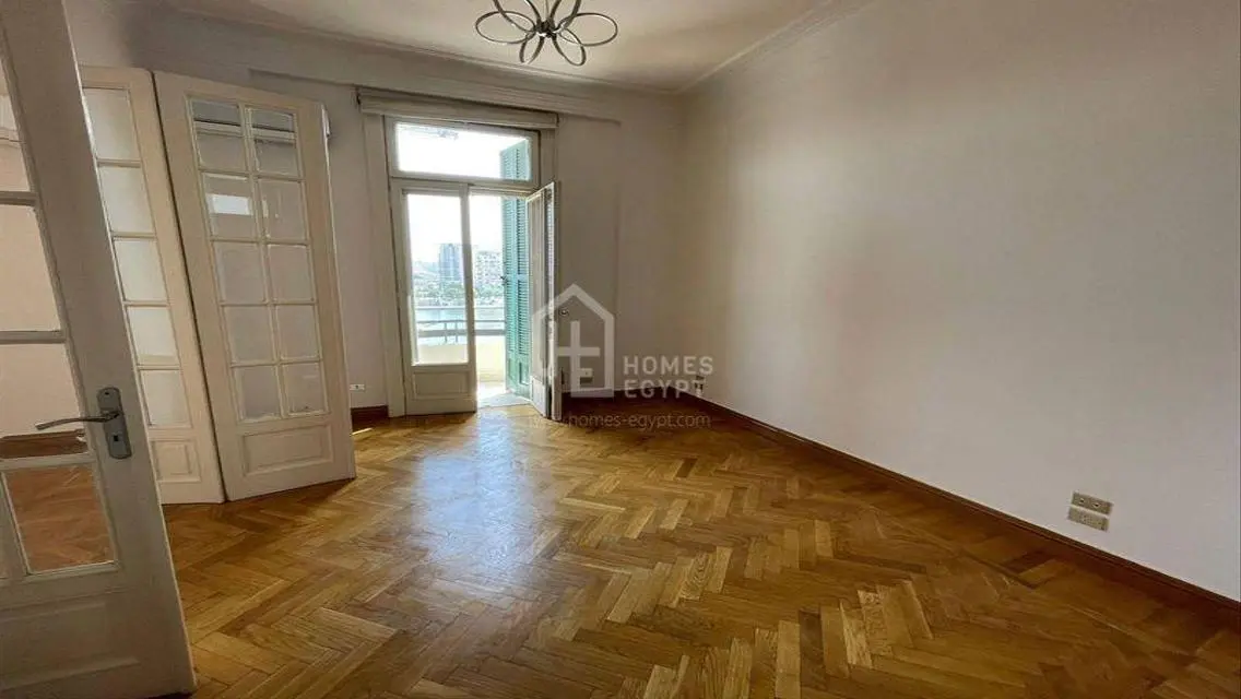 Luxury Nile View Office in South Zamalek