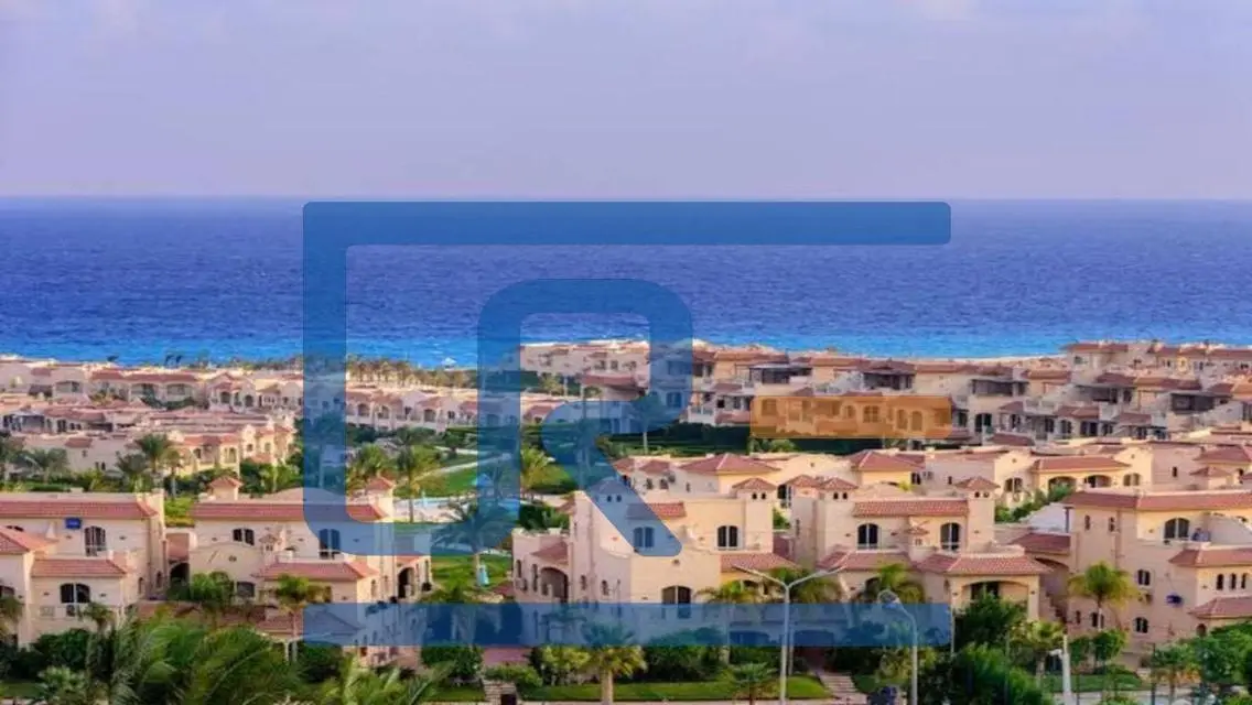 فيلا فاخرة في لا فيستا مع إطلالة رائعة