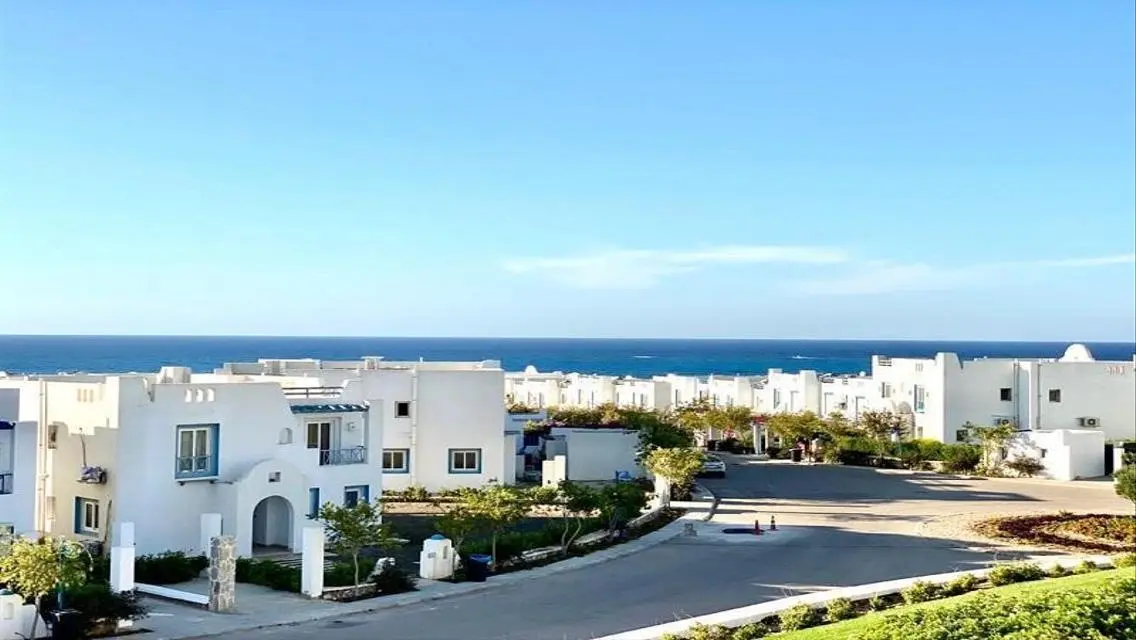 شقة رائعة مطلة على الجبل
