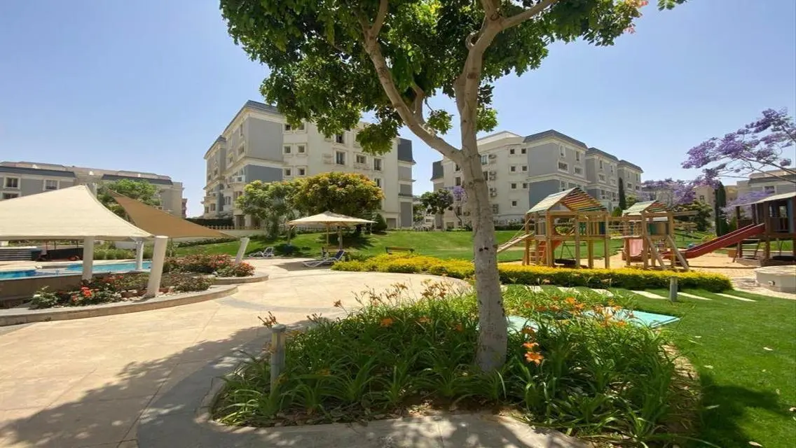 Luxury Villa for Sale at 6,150,000 EGP with Private Garden and Pool