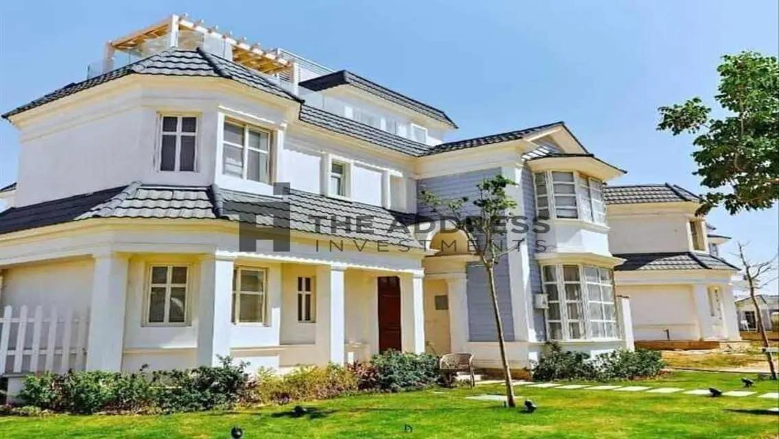 Luxury Villa with Private Pool and Garden