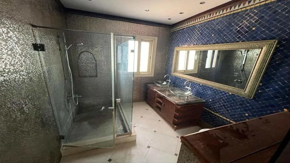 Luxury Apartment with Private Garden and Pool
