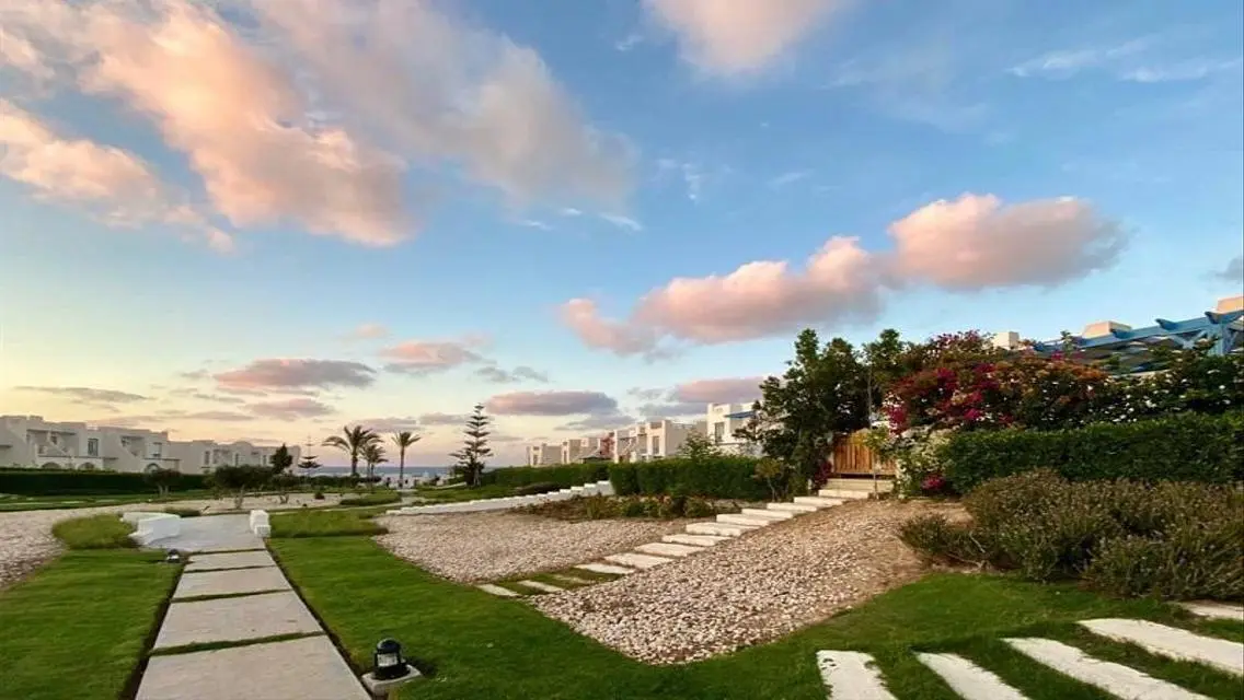 Luxury Apartment with Mountain View for Sale