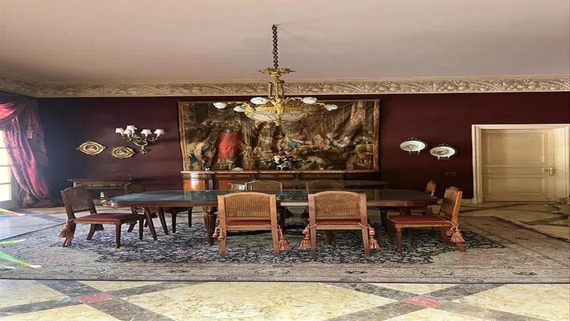 Stunning Villa with 1840 sqm Space, Private Garden and Pool