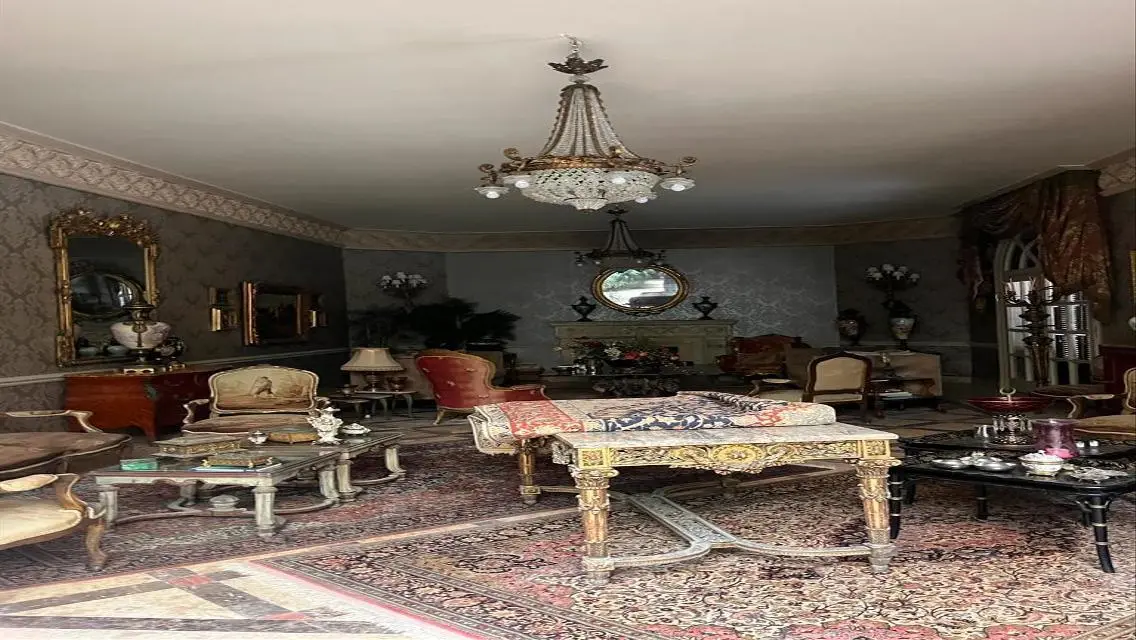 Stunning Villa with 1840 sqm Space, Private Garden and Pool