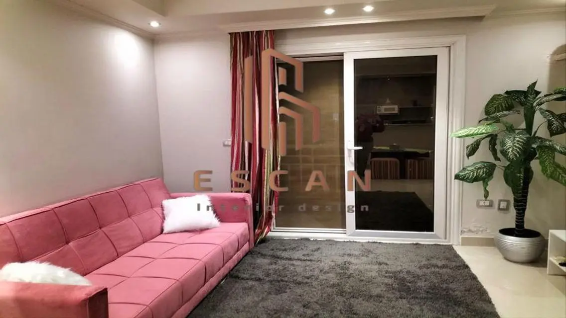 شقة فاخرة بواجهة رائعة للبيع