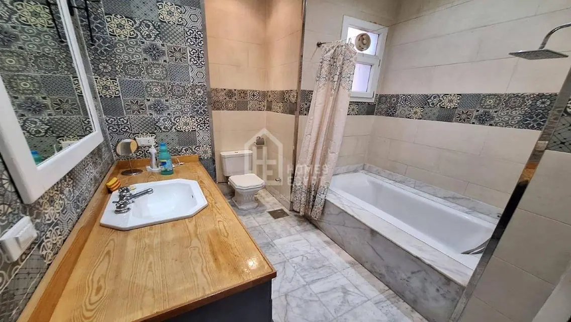 Fully-Furnished Apartment for Rent in Garden City