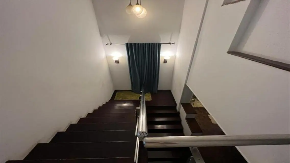فيلا فاخرة للبيع في قلب المدينة
