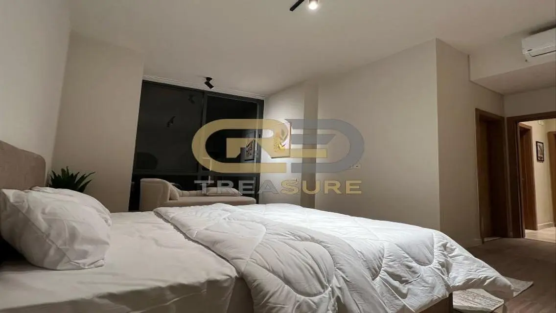 Luxury Apartment with All Amenities